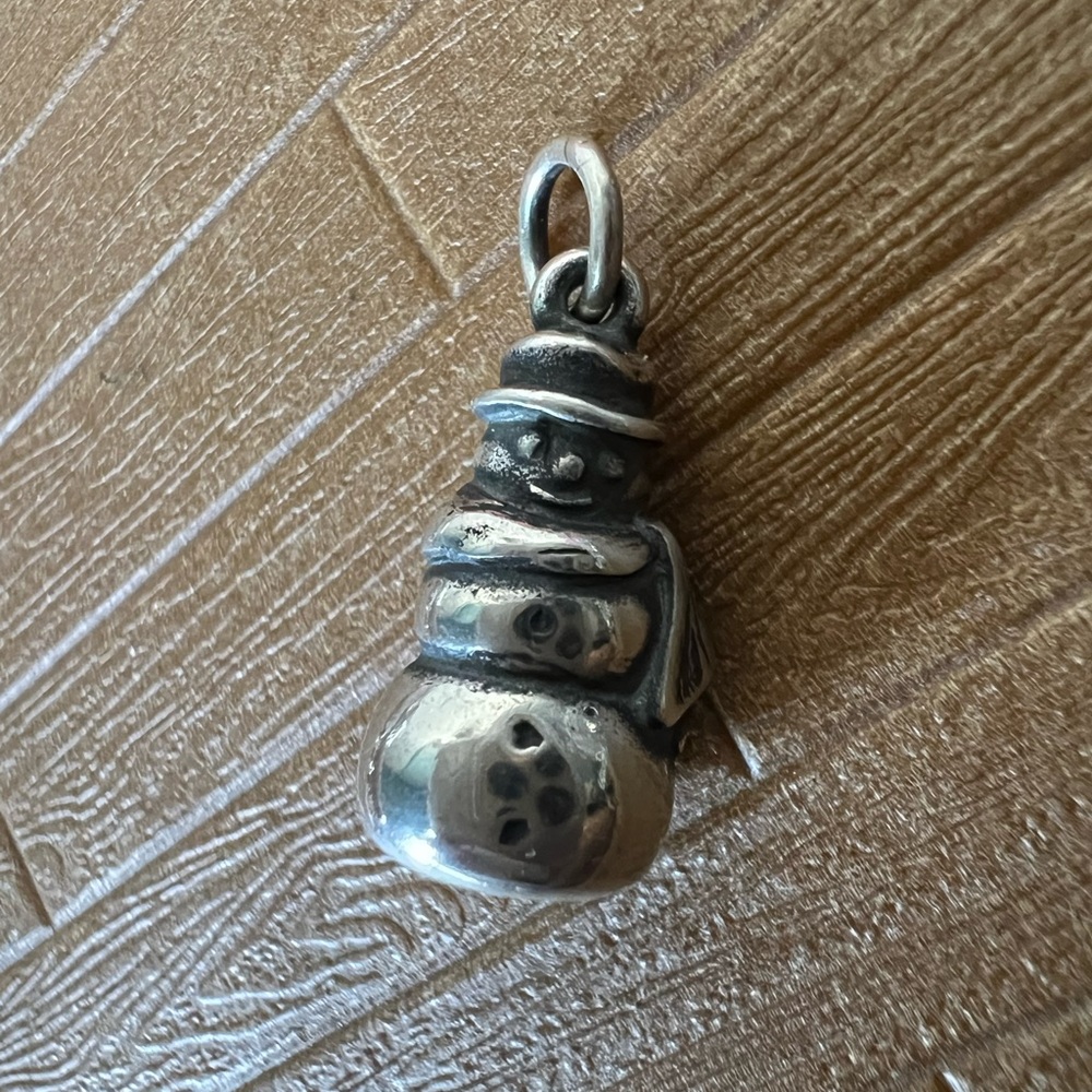 James Avery New retired 3D snowman charm! 925